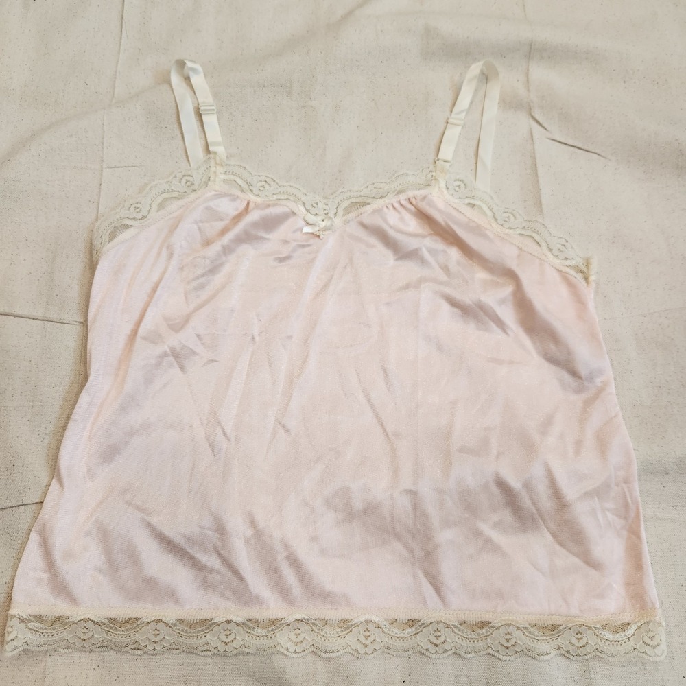 Vintage UNDERCOVER WEAR Cami Top Medium M Pink Cream Lace Lingerie Coquette